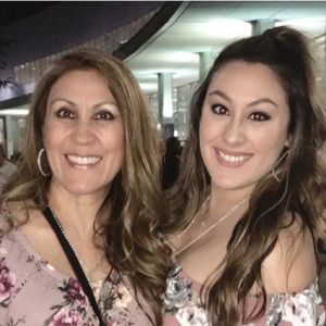 Meet your Posher, Denissia